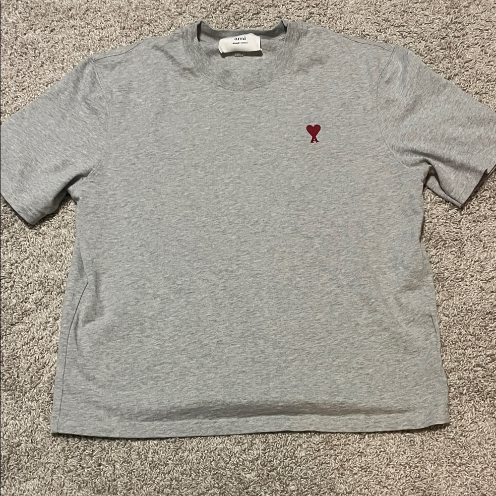 Ami Light Gray Tee with ace of hearts logo (unisex)